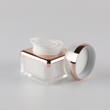15/30g四方亚克力膏霜瓶 珠光白