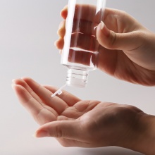 100-250mlPET平肩盖中盖瓶