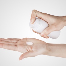 30-150ml PP瓷白真空乳液瓶