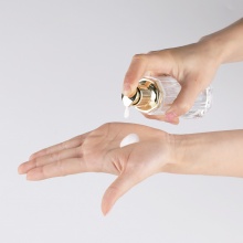 50ml亚克力裙边乳液瓶 定制